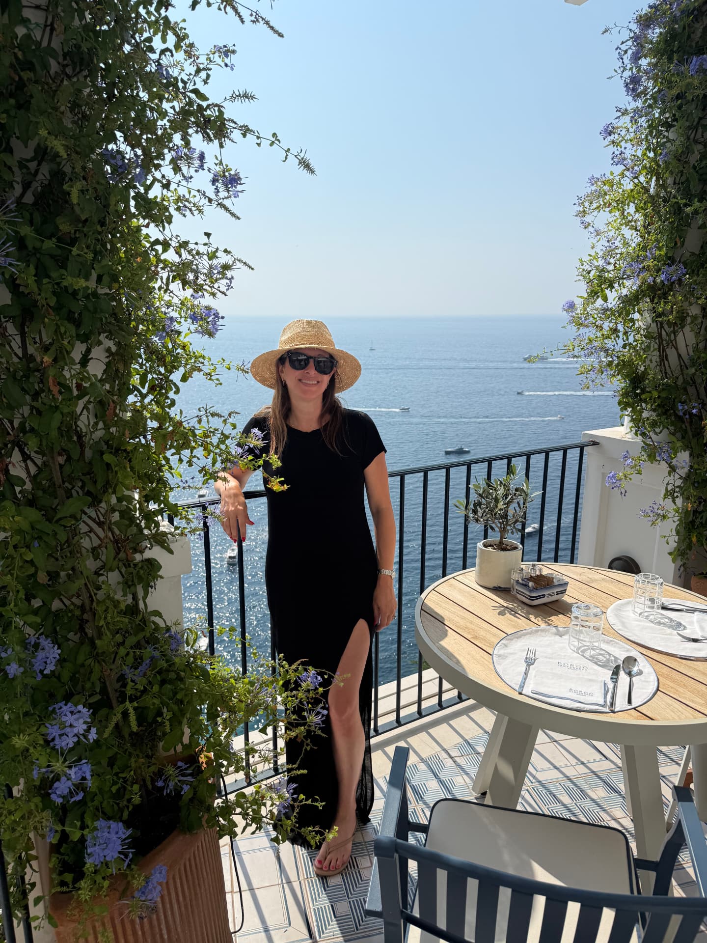 Dana Hynick overlooking the Amalfi Coast